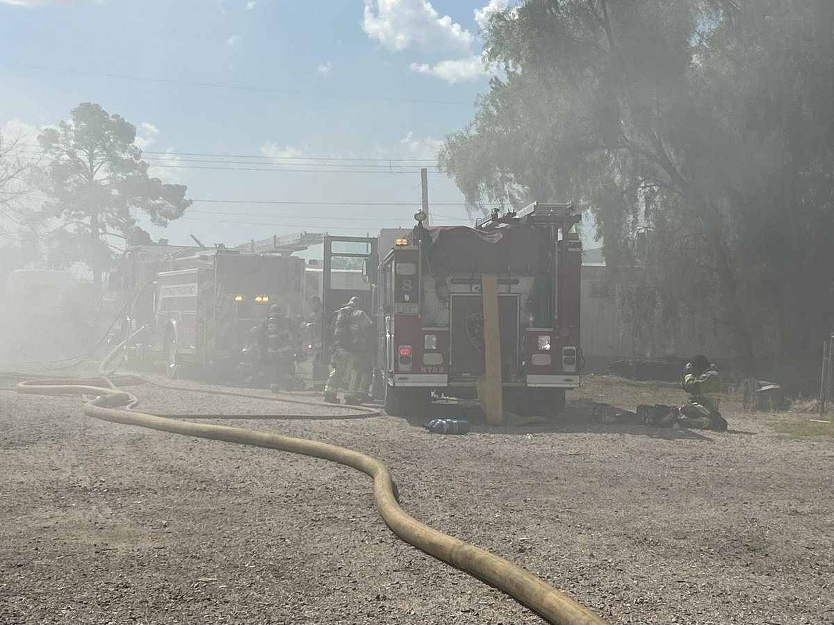 NorthwestFire's tweet image. Firefighters are on scene at a structure fire near W Wetmore and N La Cholla Blvd. A portion of W Wetmore Rd is closed at this time. Please avoid the area. #Incident #Response @TucsonFireDept @PimaSheriff