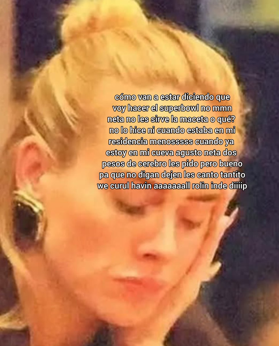 adele_mysame's tweet photo. Adele pensando pensamientos de superbowl 🤩 https://t.co/a3l8FldikC