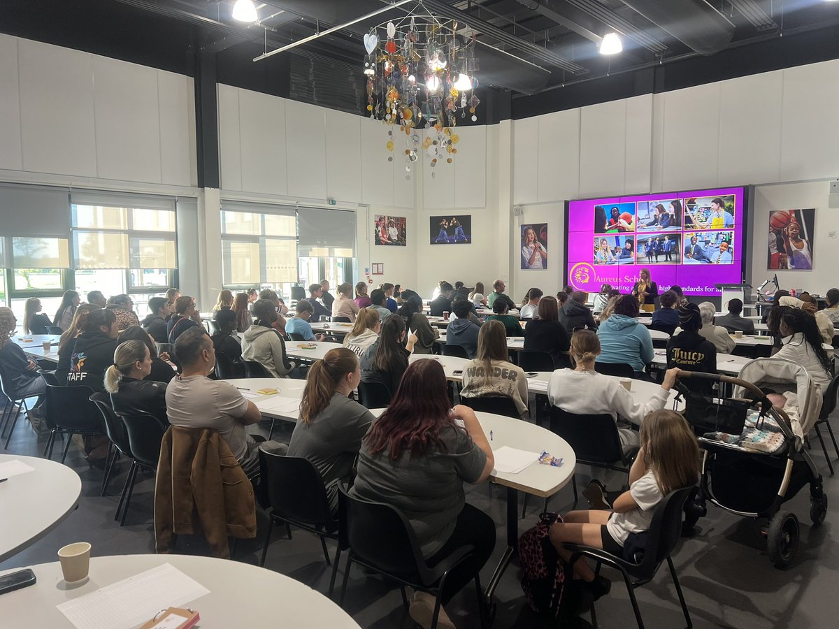 What a pleasure to deliver a session for our year 11 families on how to revise at our ‘Revise with me’ evening <a href="/AureusSchool/">Aureus School</a> so great to see so many of our students who walked away with some tangible strategies to help prepare for November mocks.