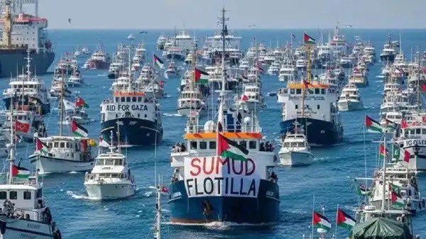 Sumud Filosu Gazze’nin umudu.
İnsanlığın insanlığını korumasının son umudu bu.

Sumud’u Koru
#WeAreSumud 

#FreePalestine #GlobalSumudFlotilla
