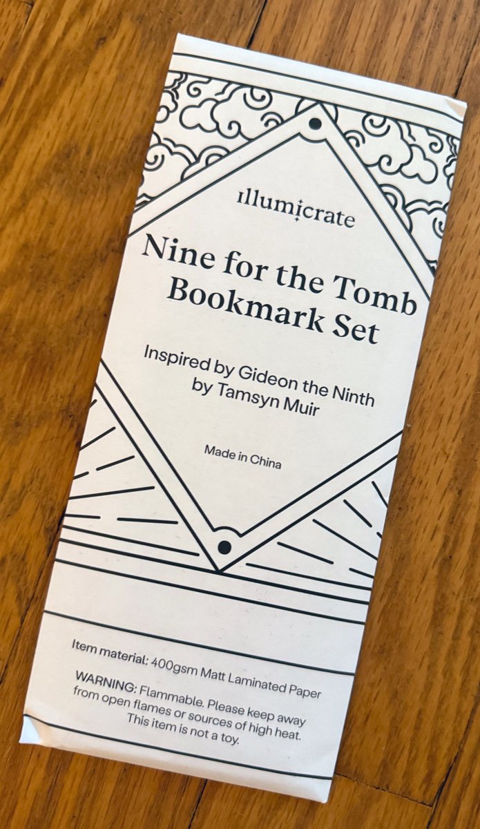 Holy shit I forgot the September Illumicrate box was gonna have a set of #TheLockedTomb bookmarks?! They're double sided, with necros on one side and cavaliers on the other. 💀