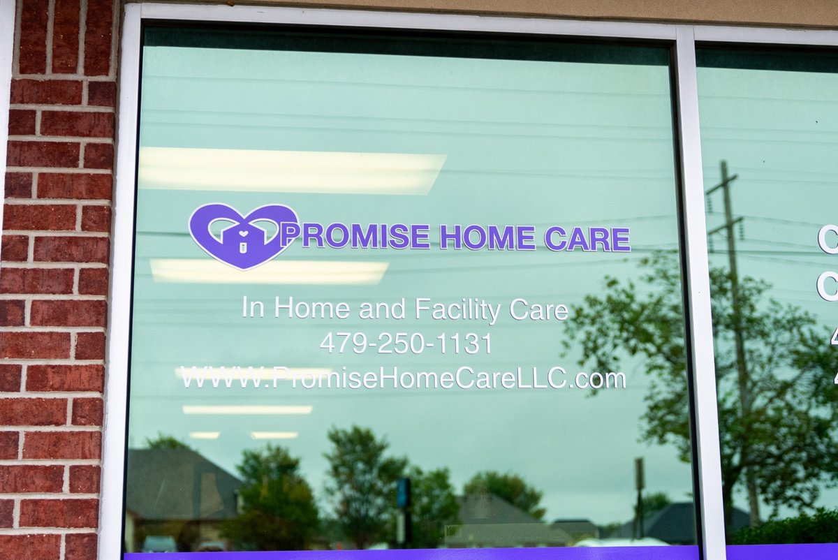 SpringdaleCofC's tweet image. 🎉 Promise Home Care LLC Opens New Location in Springdale! 🎉
Promise Home Care specializes in personalized, high-quality in-home care, providing daily living assistance, meal preparation, companionship, and recovery support.
Thank you to our Ribbon Cutting sponsor H&R Block.