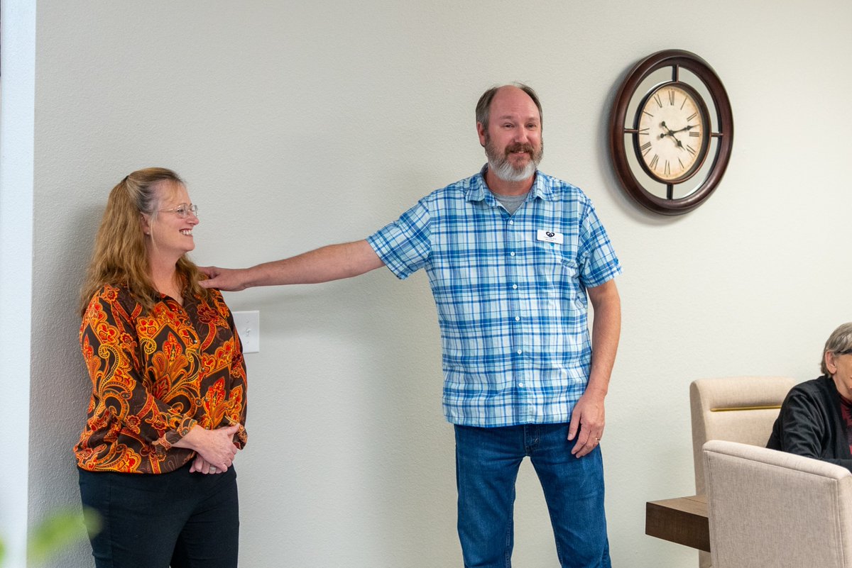 SpringdaleCofC's tweet image. 🎉 Promise Home Care LLC Opens New Location in Springdale! 🎉
Promise Home Care specializes in personalized, high-quality in-home care, providing daily living assistance, meal preparation, companionship, and recovery support.
Thank you to our Ribbon Cutting sponsor H&R Block.