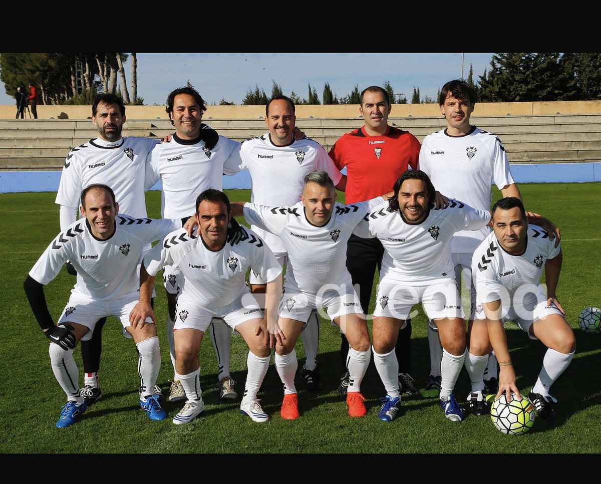 Recuerdos de formación….⚽️🤍 <a href="/AlbaceteBPSAD/">Albacete Balompié 🤍</a> sub-19 ….grandes compañeros y amigos…