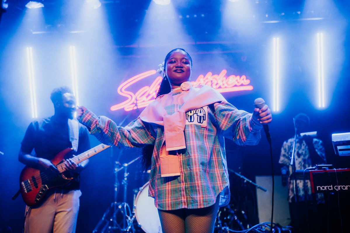 theanabelrose's tweet image. Exactly two weeks ago I was told that I was going to be performing at the Reeperbahn Festival in Hamburg. It was an immediate rush to figure out the logistics to make it happen, and that took a whole village to pull this off.