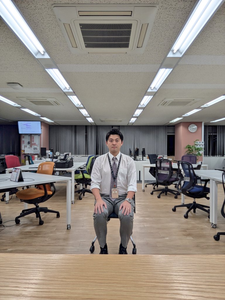 road2tiger's tweet photo. 【業務連絡】おはようございます。無事に出社しました。今週もこのあと6時半からKBCラジオ『ポジモン！』よろしくお願いします。#KBCポジモン

📻️⇒https://t.co/kopZ3QL8Xi

📩posi@kbc.co.jp

初めてメールを読ませて頂いた方には手書きポストカードをお送りします✍️あなたのこと教えてください！ https://t.co/7UDKtUscoU