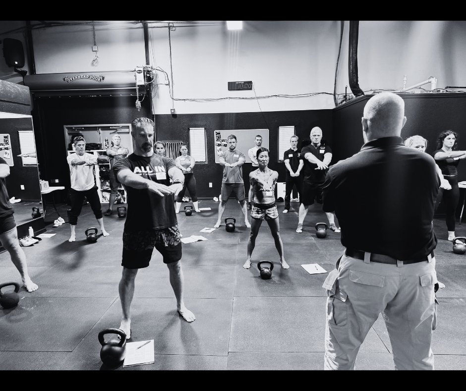 DrMichaelHartle's tweet image. CONGRATULATIONS to the new SFG Kettlebell Certified Instructors at the 2025 Tampa StrongFirst Certification! 

Welcome to the School of Strength!

📷 🔗 bit.ly/2025TampaSFGPh…

#sfgrocks #strengthcommunity #planthework #worktheplan #oneonone #master #student #instructor