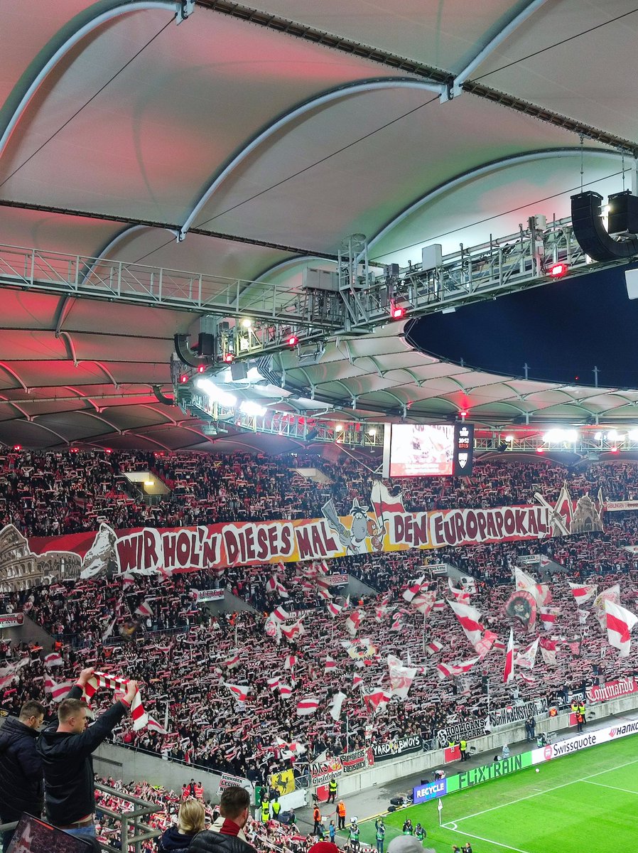 Der Wunsch der #VfB-Fans ist klar. Schauen wir mal, was wird... 😅 #UEL 
#EuropaLeague #VfBCelta