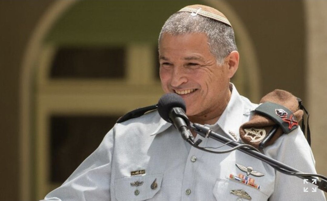 דוד זיני, לוחם ומפקד עתיר זכויות, ראוי ביותר לתפקיד החשוב הזה בשעה זאת.

אני בטוח כי יבצע את תפקידו על הצד הטוב ביותר, וימשיך להוביל את שב”כ בשמירה על ביטחון ישראל.

כולי תקווה שלאחר מסע הדה-לגיטימציה וההכפשה שעבר, הנושא יוסר מסדר היום, יחד עם הנורמה הקלוקלת שנוצרה. מדינת ישראל