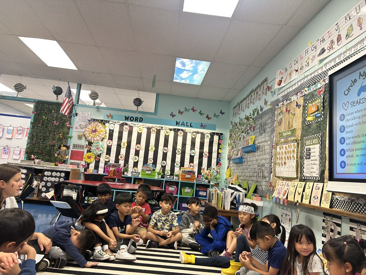 Angela Martinez tweet media