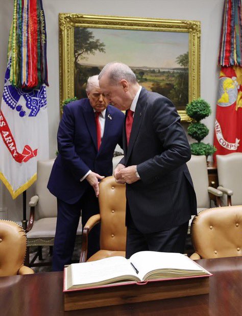 em_ir3734's tweet photo. Gazoz Olma                                 Efsane Ol https://t.co/iTzuMg6EJJ