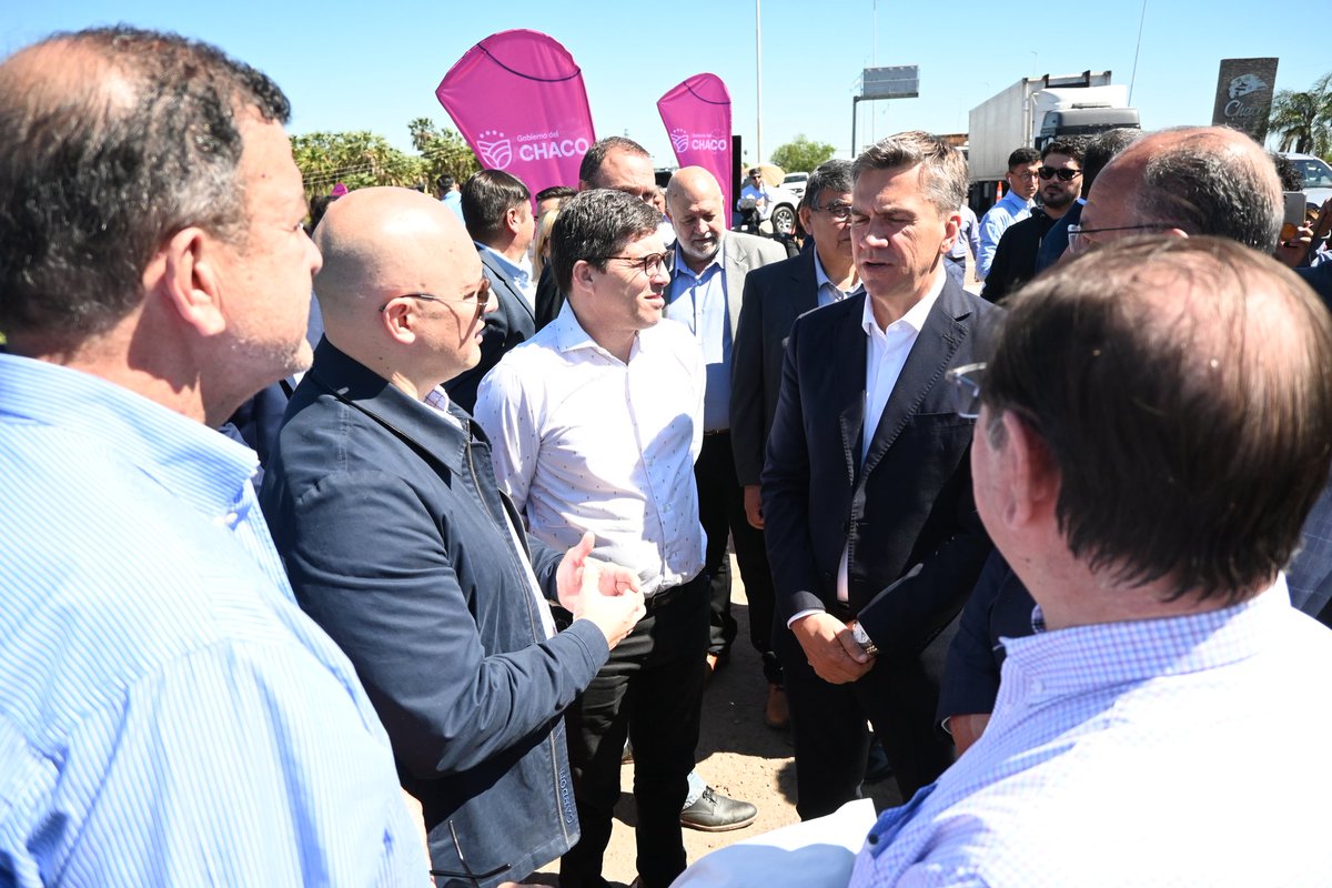 🚓🚧 Junto a autoridades de <a href="/FECtes/">Federación Económica Corrientes</a> el titular de nuestra institución Ernesto Scaglia participó de la presentación del Plan Integral de Orden y Protección en Rutas Chaqueñas, encabezado por el gobernador Leandro Zdero y el ministro de Seguridad Hugo Matkovich.

<a href="/GobiernoChaco/">Gobierno del Chaco</a>
