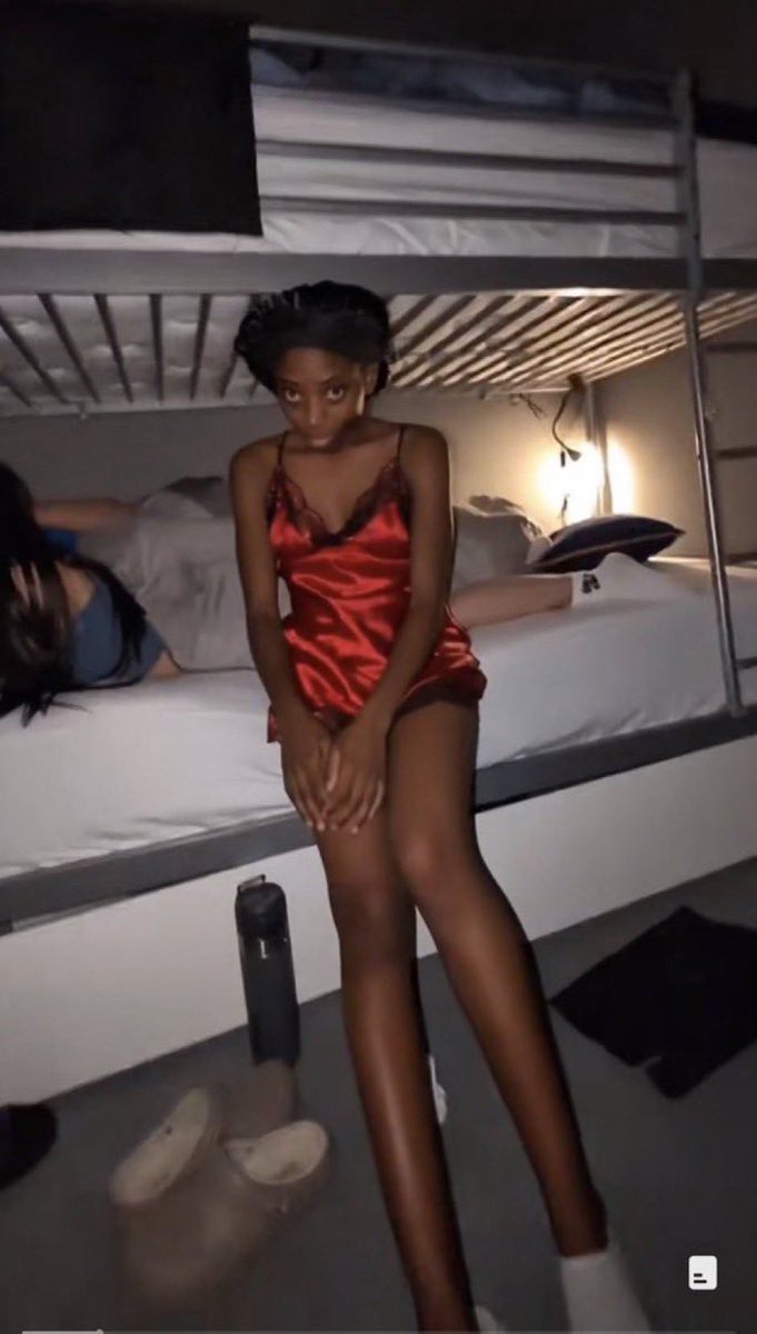 maria cruz dando volteretas laterales…
crespo: #OTDirecto25S