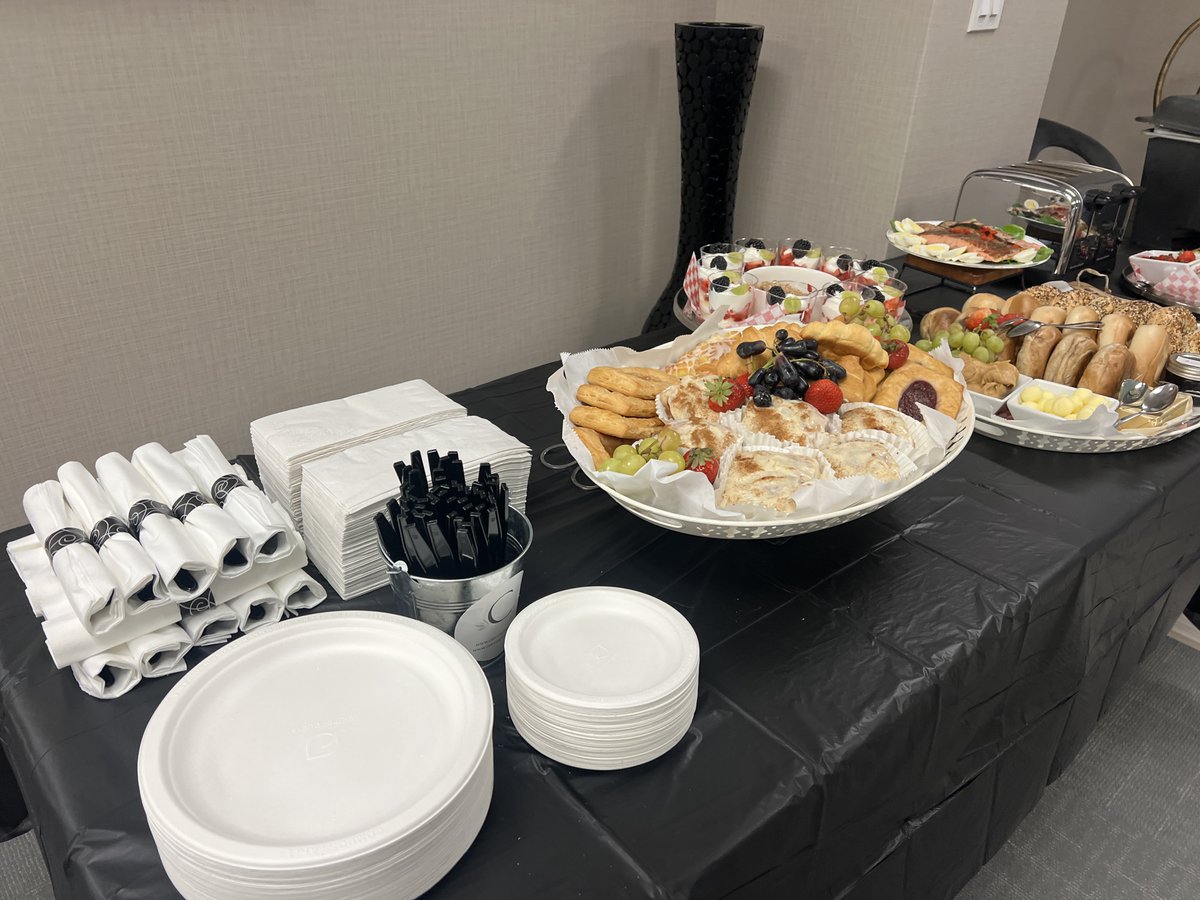 cateringbycyd's tweet image. Morning goals, courtesy of Cyd’s Catering ☀️✨ This beautiful breakfast spread brought all the cozy vibes, fresh flavors, and thoughtful touches to start the day just right. 🥐🍓🧀 

#CydsCatering #BreakfastSpread #MorningMadeSpecial