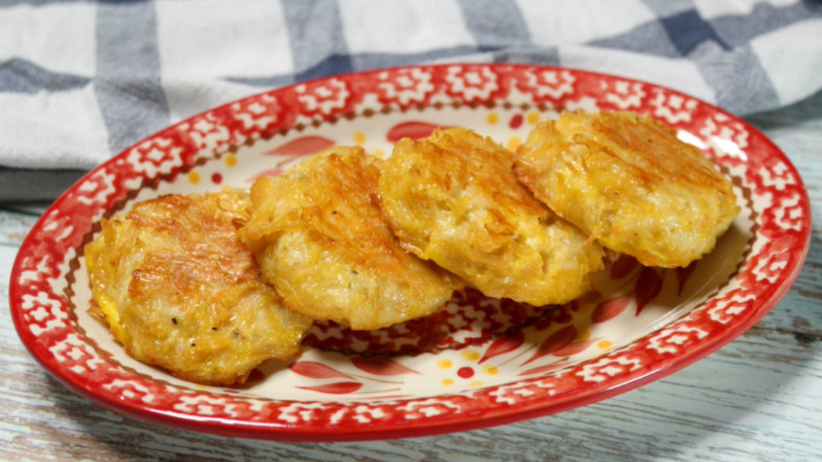 SplashofKeto's tweet photo. Easy Keto Chicken Nuggets🌟
https://t.co/71ZkoRC9Au
We combine canned chicken with just a few simple ingredients to make these incredibly delicious easy keto chicken nuggets! https://t.co/4juo3zIRhZ