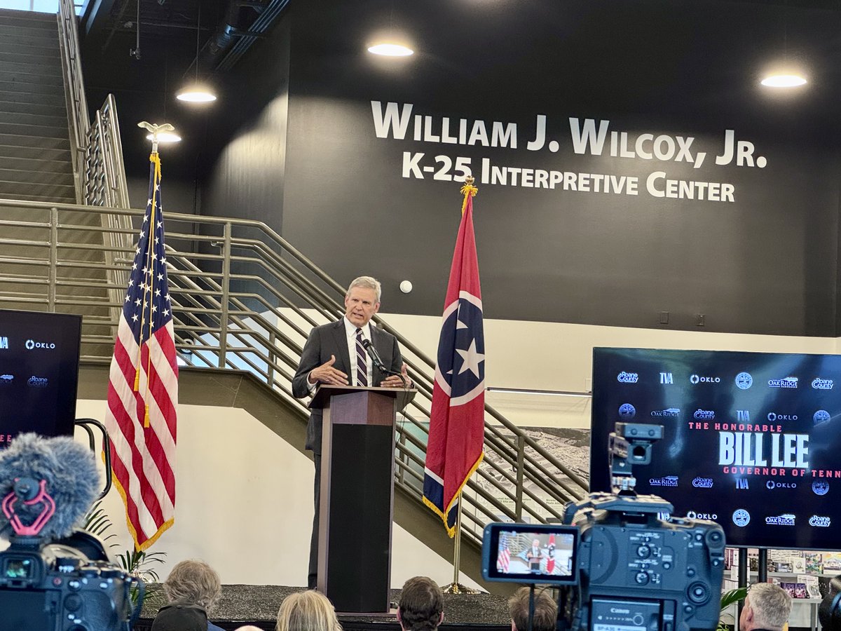 Our cleanup is paving the way for more big investments in Oak Ridge. <a href="/oklo/">Oklo</a> announced plans to build the first privately funded commercial nuclear fuel recycling facility at ETTP, the first phase of a $1.68 billion center expected to create 800 jobs. 
energy.gov/em/articles/em…