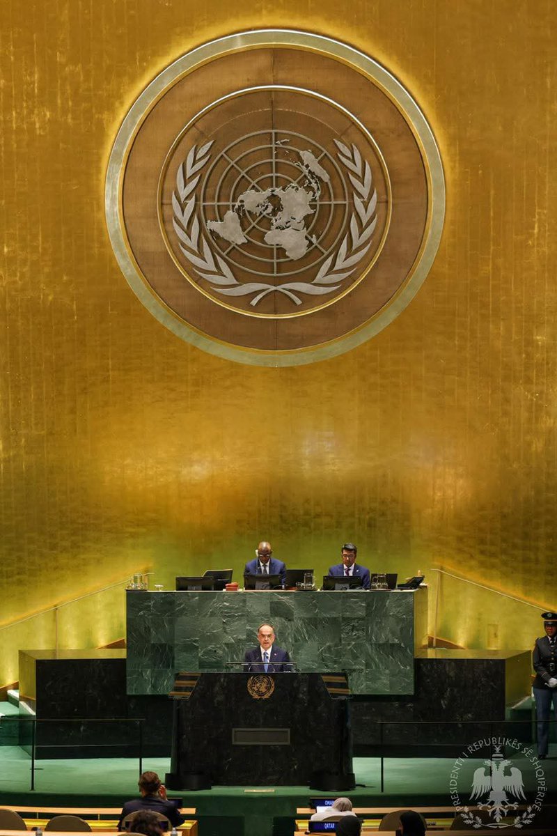 In the General Debate of the 80th Session of the United Nations 🇺🇳, 🇦🇱‘s President Bajram Begaj has highlighted the relevance of securing basic Human Rights of the Albanians in 🇷🇸. 
🇦🇱 has a constitutional and moral duty to stand up and fight for Human Rights of Albanians living