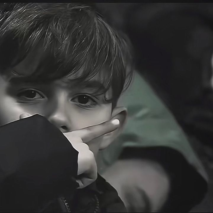 Mere na ho sake toh kuch aisa kardo..
Me jesa tha mujhe vesa kardo...💢