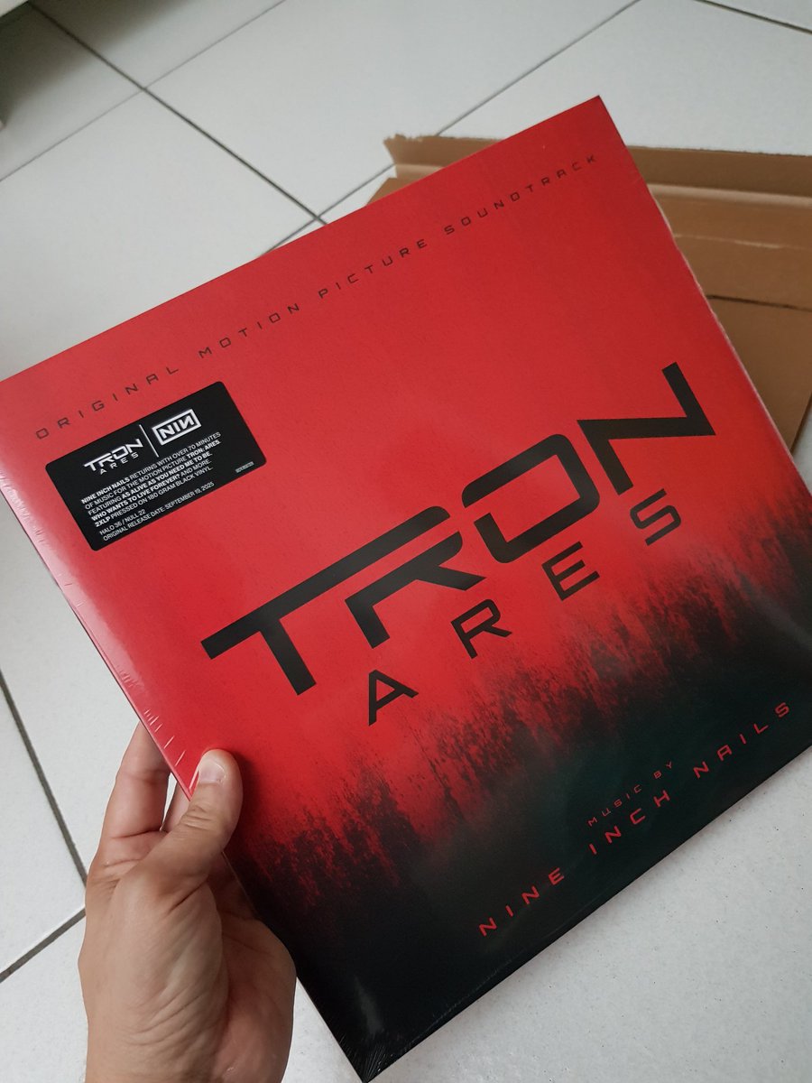New music. #NIN #TronAres