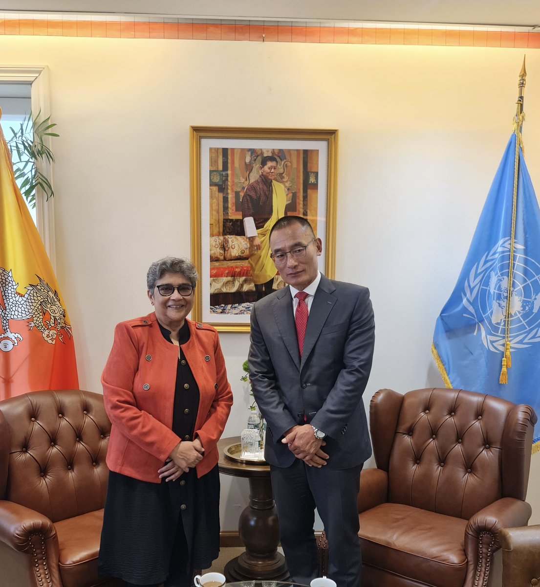 USGRabab_UN's tweet image. An honor to meet with Prime Minister @tsheringtobgay 🇧🇹. Thanked him for Bhutan’s support at #LLDC3 incl. leading formalisation of the #LLDC Group under #UNFCCC, &amp;amp; we discussed 🇧🇹&apos;s priorities following graduation from the #LDC category. I look forward to continued collaboration.