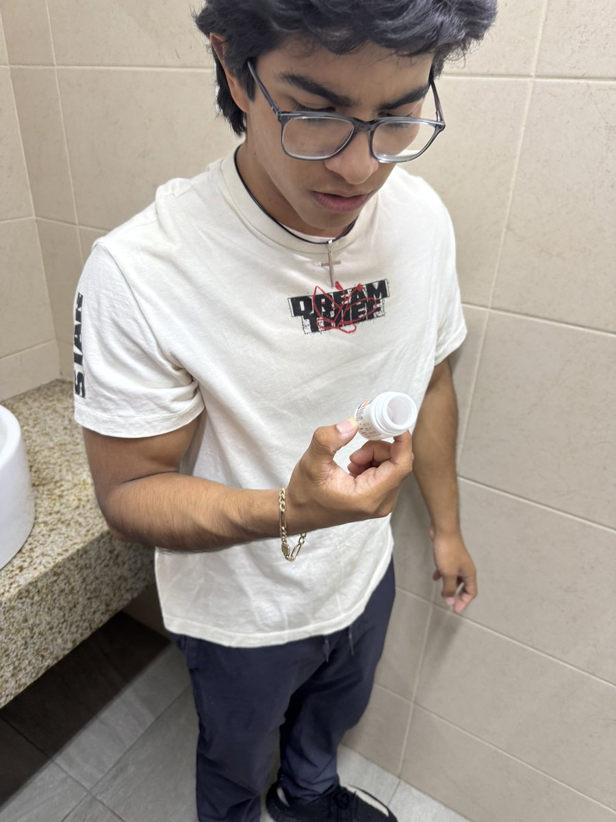 EN EXCLUSIVA ❗️❗️❗️
Juan Pablo “Fara” Alcaraz SI se mete sustancias para incrementar sus ganancias musculares