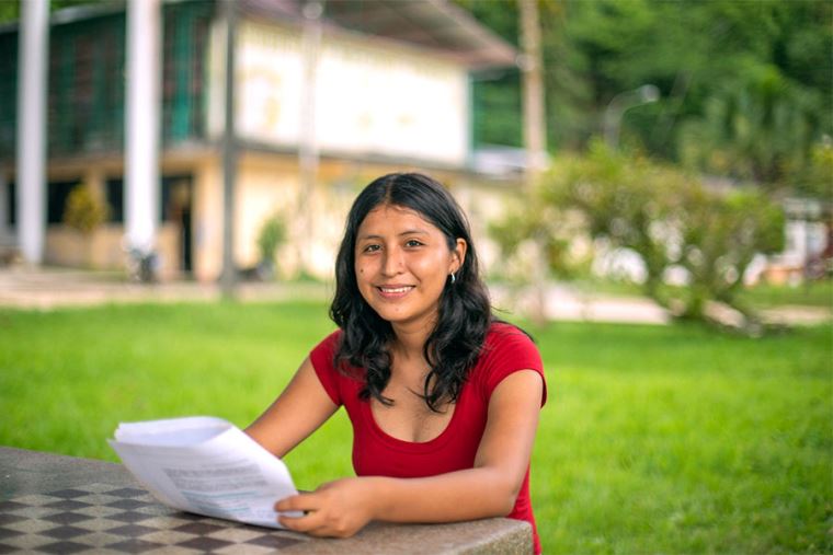 📚 ¿Estudiaste en un colegio del Vraem o Huallaga? Postula a Beca 18 en modalidades especiales👉 ow.ly/7TMs50X2qvF 

El ámbito Vraem contempla a 80 distritos de Ayacucho, Cusco, Huancavelica, Junín y Apurímac.