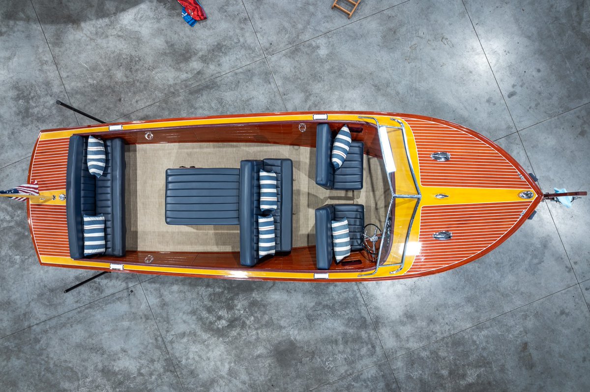 CarsBuyText's tweet image. Listed On: Text Drive Sales:5.7L Vortec-Powered 1956 Chris-Craft 26′ Continental: This 1956 Chris-Craft Continental is a 26′ wood runabout that was purchased by its… dlvr.it/TNHqY2 List Yours With Us- #ClassicBoats #VintageYachts #ChrisCraft #BoatRestoration #VortecV8