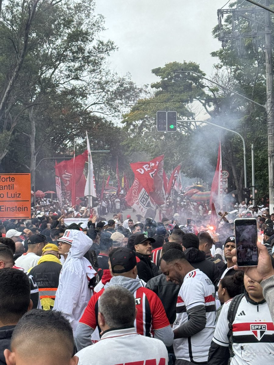 biigoes's tweet image. É HOJE!!!