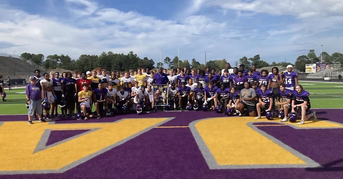 DaphneFBTrojans's tweet image. 🗣️The 2025 Lagniappe Daily 𝐓𝐄𝐀𝐌 𝐎𝐅 𝐓𝐇𝐄 𝐖𝐄𝐄𝐊 (Game 5)⚔️💪
#trojanproud #congrats