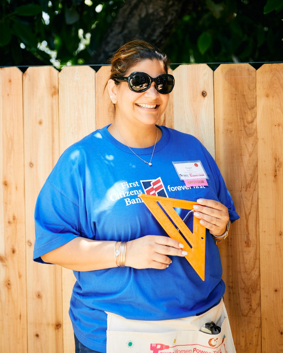 HabitatLA's tweet photo. Together, we aren’t just building homes, we’re building brighter futures.🌟
📅 Be part of the change → https://t.co/p4tCGNKKs9
#HabitatLA #BuildLA #Volunteering #BuildingHope #Community https://t.co/aqx41NIiXX