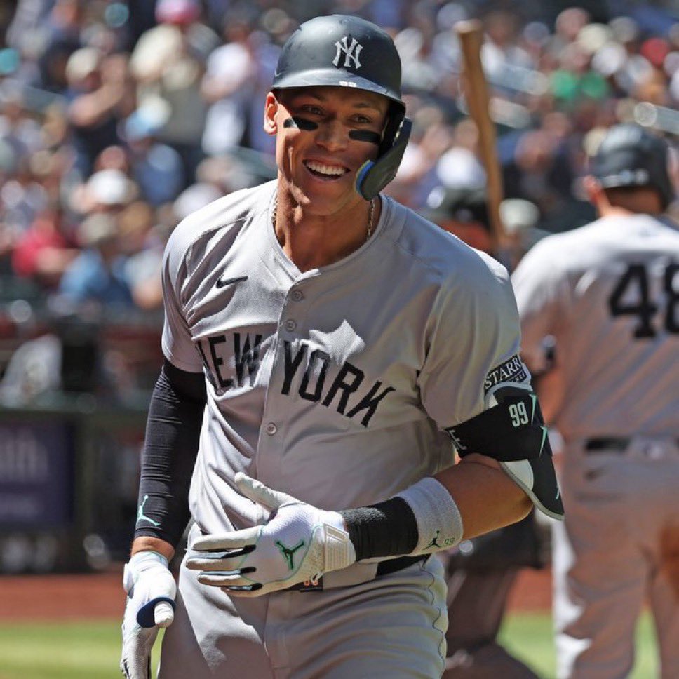 SleeperSFGiants's tweet image. The 2026 Opening Day game between Giants and Yankees will be featured on Netflix, per @AndrewMarchand.