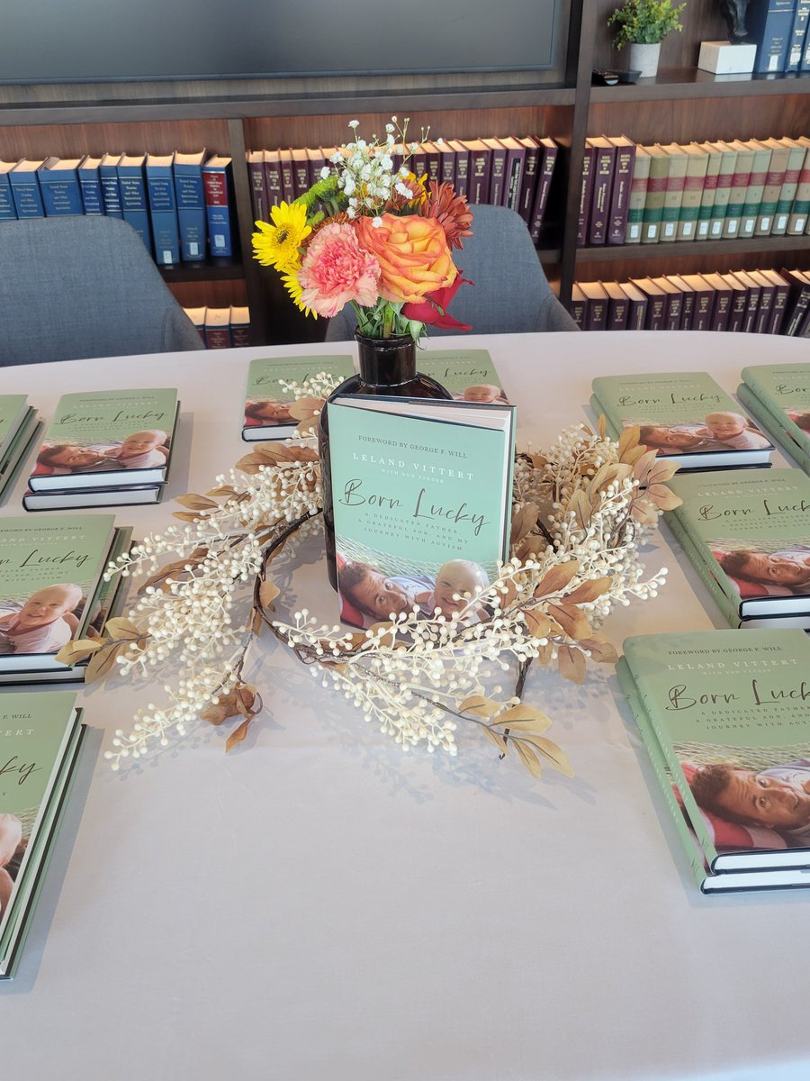 AmeshiaCross's tweet image. I am so proud of my friend and @NewsNation host, @LelandVittert. His new book "Born Lucky" speaks to his experience navigating autism but moreover the lessons his father taught him that served as a compass for success beyond disability, bullying and being treated as an outsider.