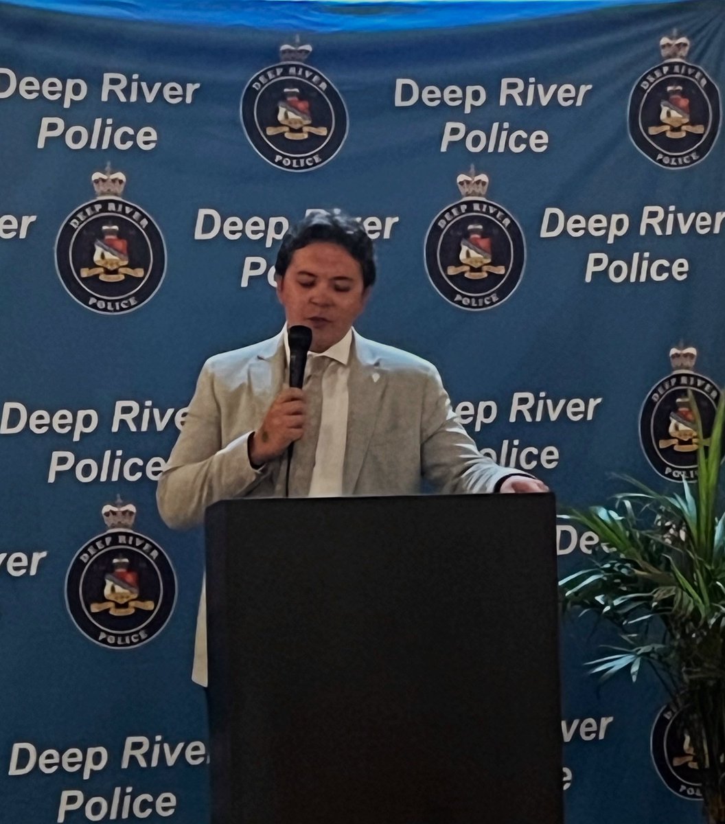 Great to attend the Deep River Police Appreciation Gala this week!

This wonderful evening recognized the dedication and service of those who work tirelessly to keep the community of Deep River safe.