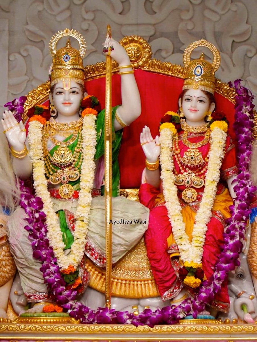 सिया राममय सब जग जानी।
 करउँ प्रनाम जोरि जुग पानि॥

#MereRam 
#SabkeRam 
#ShriRamcharitmanas 
#Navaratri2025