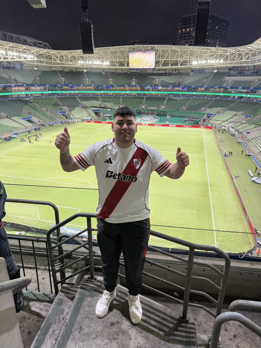622Mario's tweet photo. Solo entiende mi locura quien comparte mi pasión 🇮🇩🐔❤️ https://t.co/we0kXdDBAb