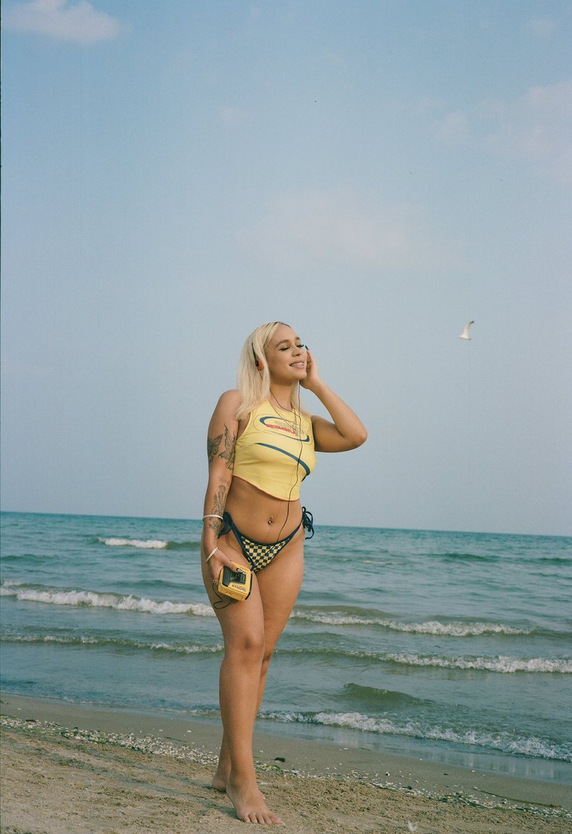DPhotographyyy's tweet photo. Fujifilm GW690iii #fujifilmgw690iii
Kodak Portra 160 #kodakportra160 https://t.co/bm8SEIrL2E