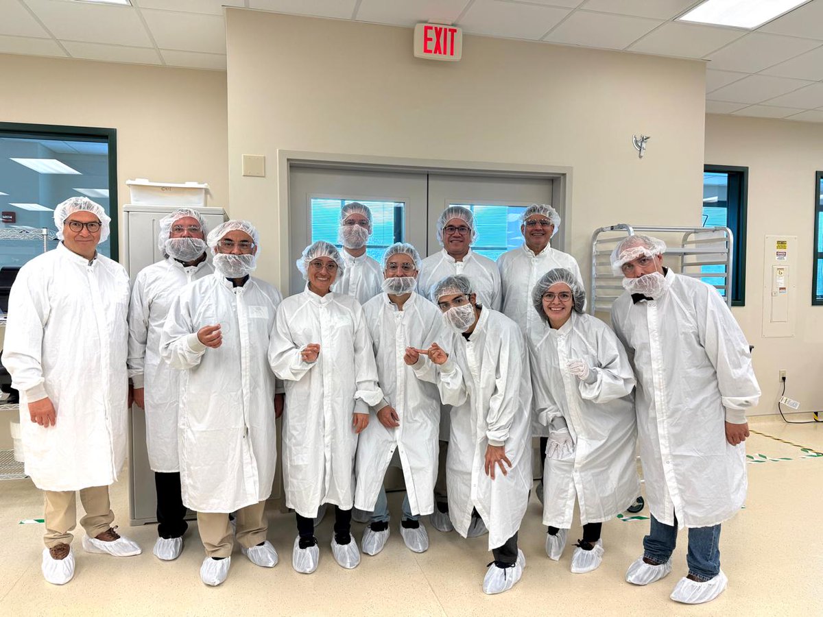 FULL EXPERIENCE in 🇺🇸 Part 1!
➡️Wonderful. 3 days in Indiana visiting the main offices and manufacturing plant of one of the largest urological supply companies in the world! 🌎🔺️<a href="/CookMedical/">Cook Medical</a>
I was the only representative from Argentina 🇦🇷 after many years. Thanks <a href="/MarceloDawyd/">MD</a>
