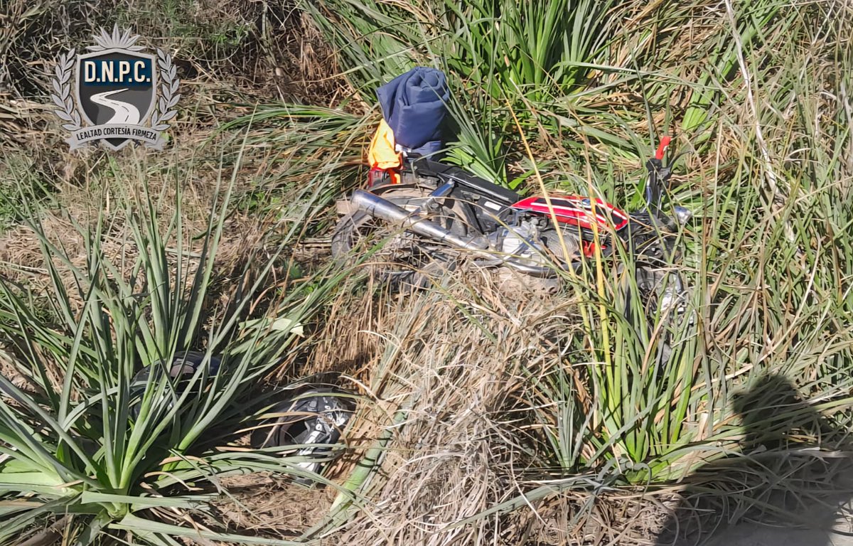 DNPCaminera's tweet image. Policía Caminera detuvo a “El Pelón”, requerido por al menos tres homicidios.

gub.uy/ministerio-int…

@Minterioruy