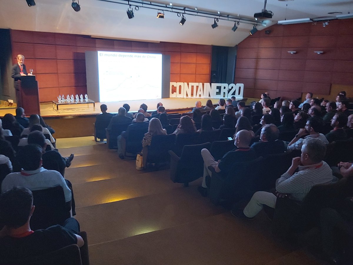 Los 20 años de <a href="/ContainerAr/">Container</a> gran evento con la presencia de empresas, directivos y profesionales del comercio exterior en el auditorio de <a href="/LAVOZcomar/">LAVOZcomar</a> #origencordoba #comex #comerciointernacional