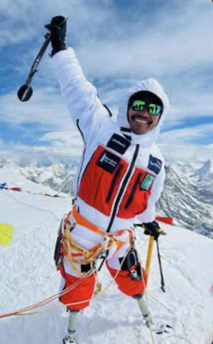 What an absolute privilege to meet, welcome to Carlton and to hear from <a href="/Hari_BudhaMagar/">Hari Budha Magar</a> today. Our year4,5 and 6 children had a real treat. Simply INSPIRATIONAL! Thanks to Piers, and <a href="/gwtorg/">The Gurkha Welfare Trust</a> . A fantastic experience.