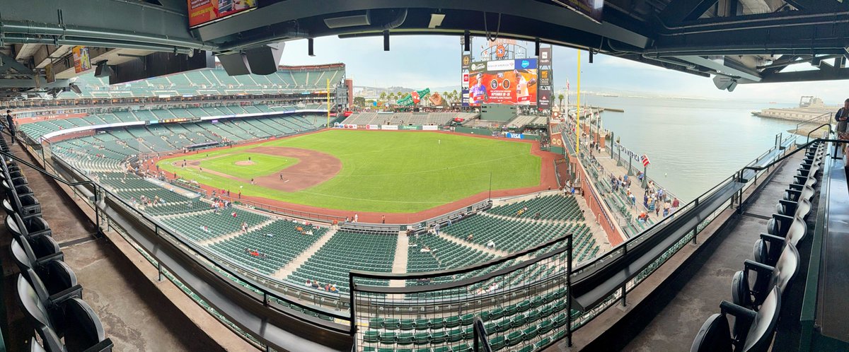 StackHawk's tweet image. StackHawk and @Semgrep teamed up at the Giants game last night! ⚾️
Great night with the security community, good conversations, and some solid baseball.
Big thanks to everyone who joined us!
#AppSec #DevOps #AppSecCommunity