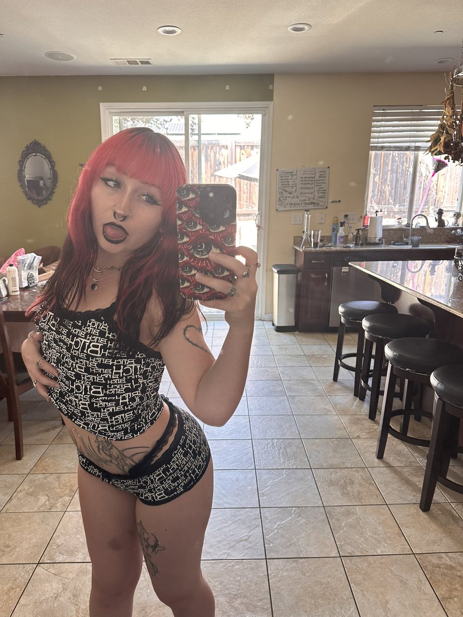 let’s get lost in the moment