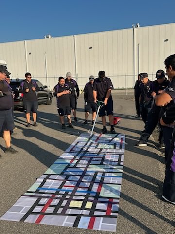 WSPElProtector's tweet image. Thank you FedEx of (Pasco) for your continued partnership with WSP.  We share the same goal to keep everyone safe on our roads. 🚐📦#trafficsafety #education  Gracias a FedEx (Pasco) por su colaboración en la educación sobre seguridad vial con WSP. #seguridadvial #prevencion 🚓