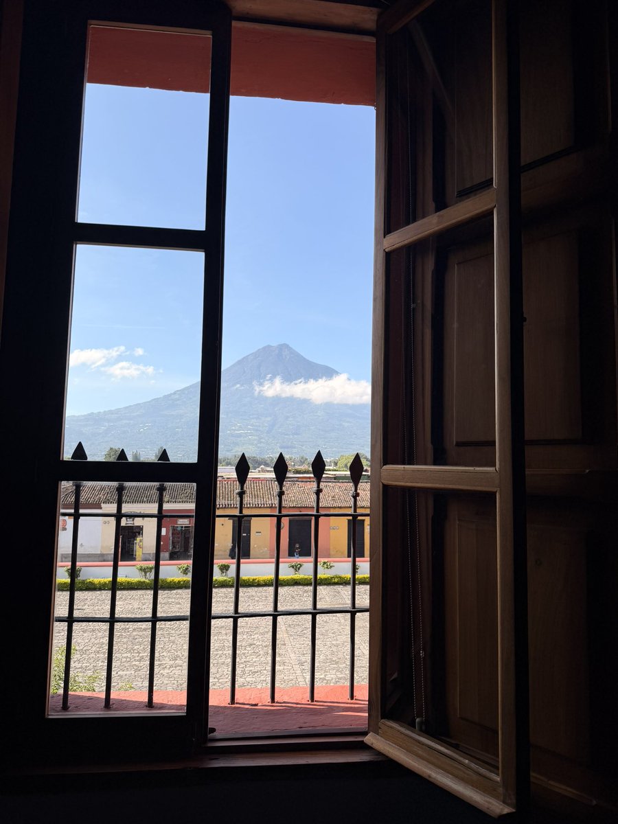 🇬🇹🇨🇿Excited to speak at the EU-LAC Digital Alliance High Level Policy Dialogue on #Cybersecurity in Antigua,Guatemala. Since 2024, <a href="/CzechMFA/">Czech Ministry of Foreign Affairs</a> &amp; <a href="/NUKIB_CZ/">NÚKIB</a> have organized cyber capacity building workshops in 🇨🇴🇦🇷🇧🇷 and we enjoy great cooperation with <a href="/LAC4_EUCN/">LAC4</a> and <a href="/OAS_official/">OAS</a>