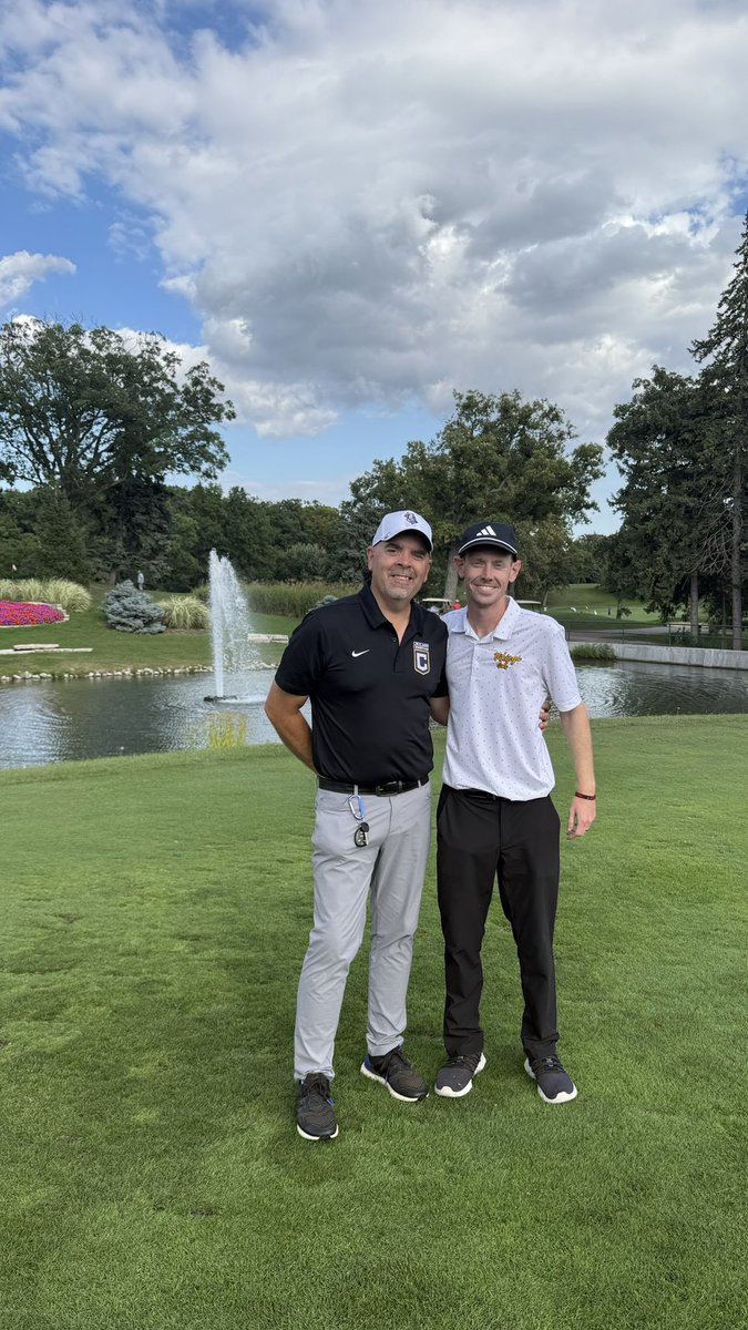 Coach Reg tweet media