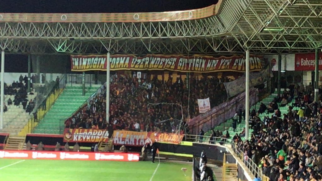 #BugünGünlerdenGALATASARAY