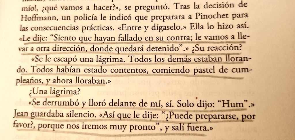 Supongo que esto se aleja bastante de la idea de justicia que tendría que haber caído sobre Pinochet, pero pensar que este hijo de puta pasó así su 83 cumpleaños fue una pequeña (mínima, si se quiere) victoria moral.