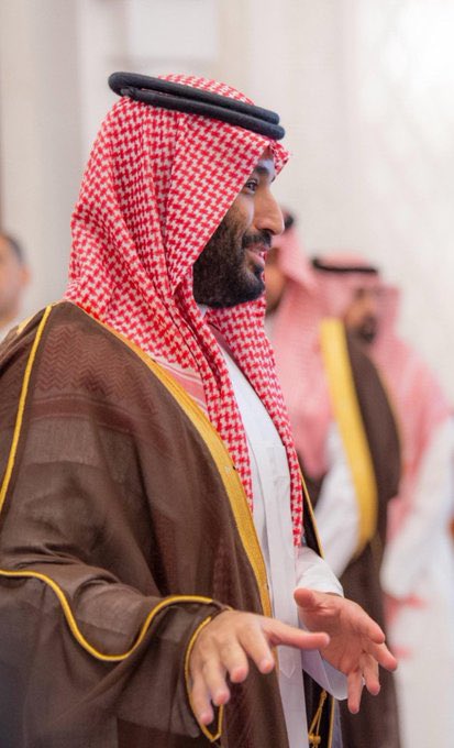 L2030J's tweet photo. #ابوسلمان_قول_وفعل
مصلحتي أن يكون المواطن السعودي ؛ راضي كل يوم أكثر من اليوم الذي قبله "

الله يعزك يا #محمد_بن_سلمان 
🇸🇦❤️🇸🇦❤️🇸🇦 https://t.co/D6HJFMXKvL
