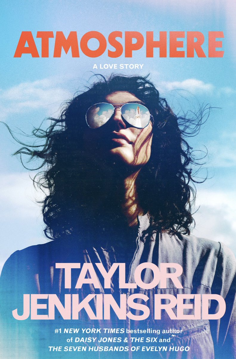 Lindsay Bookworm tweet media