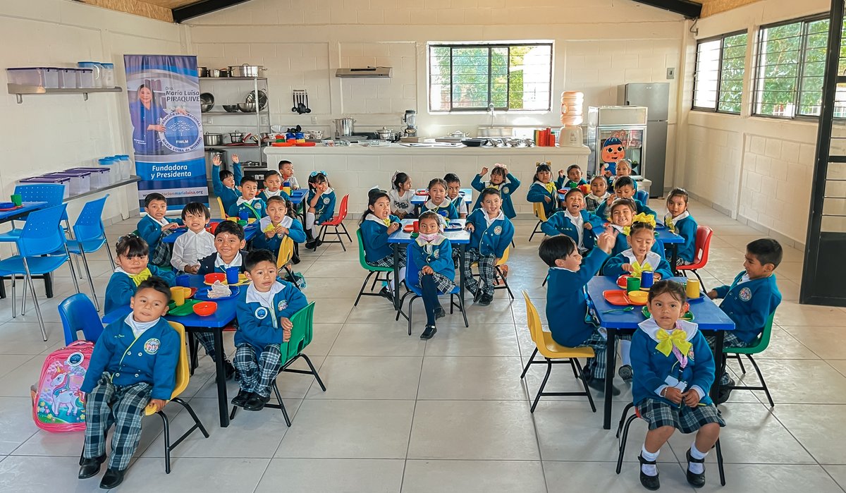FIMLM's tweet photo. #FimlmMéxico 🇲🇽 | Una obra que transforma vidas en Coyotepec, Estado de México. 🏗️💙 

La @FIMLM con el apoyo de DHL Supply Chain México y @jaframexico, construyó y dotó un comedor escolar en el Jardín de Niños Luz María Serradel. 
 
Conoce más: https://t.co/xGPaLnL9kc 
#FIMLM https://t.co/QWZMmZuoY0